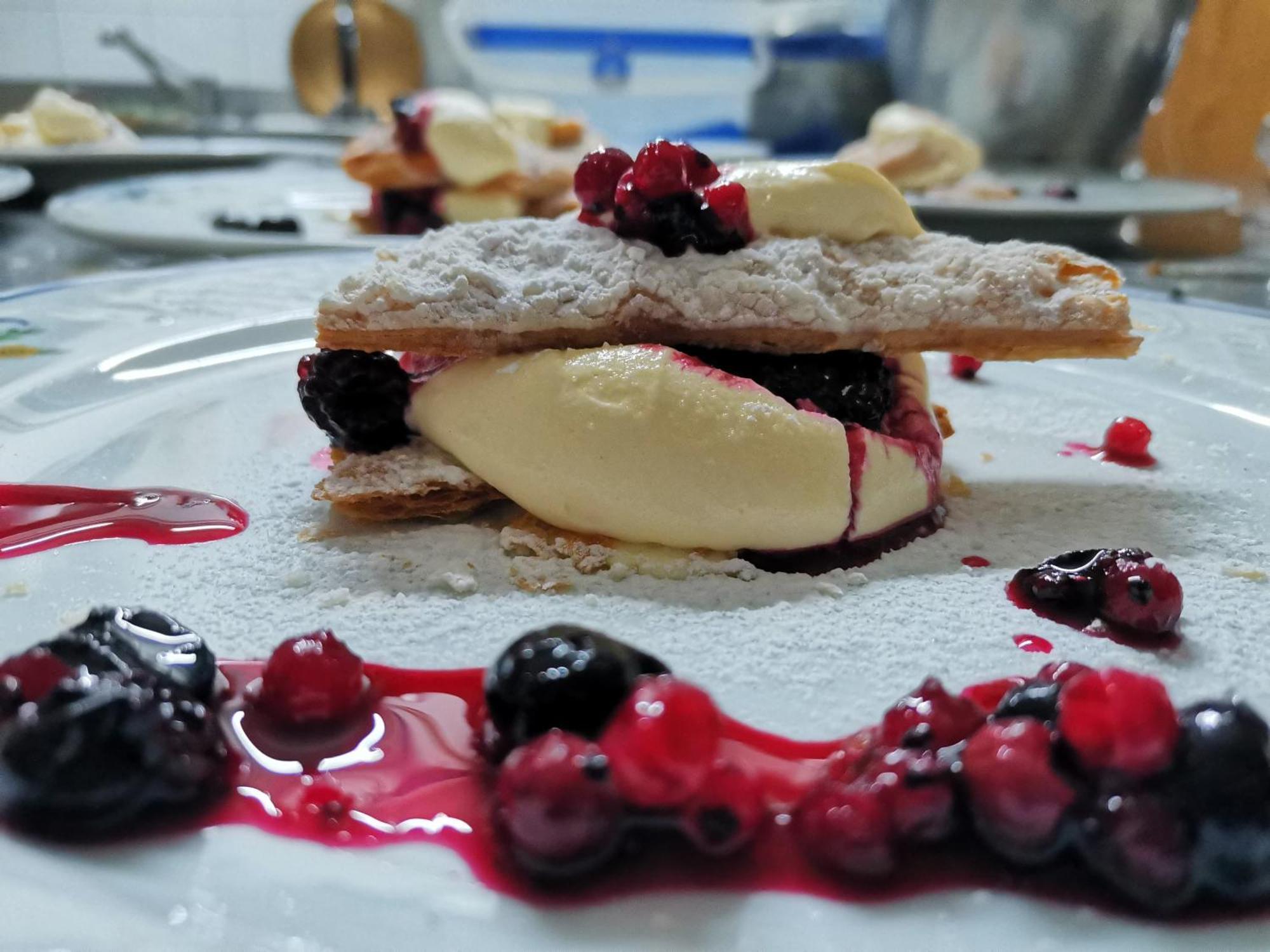 Hotel Pineta Ristorante Country House In Fabriano 坎普多尼科 外观 照片